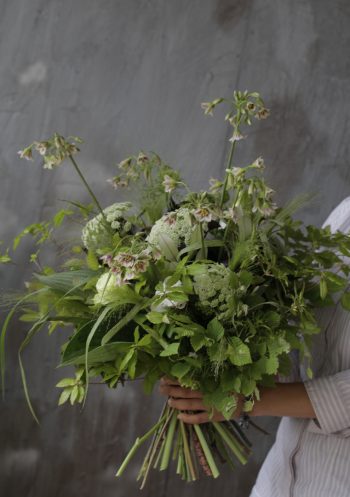 高さのある花束